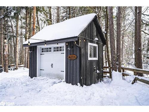 3795 Fairway Road, Innisfil, ON - Outdoor