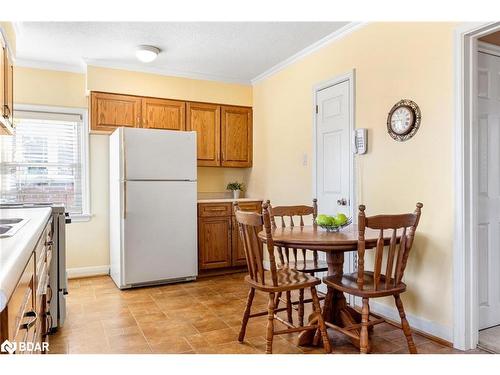 1587 Muir Road, Mississauga, ON - Indoor