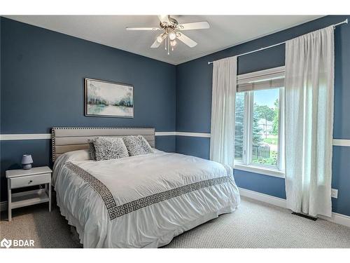 5 Munro Court, Snow Valley, ON - Indoor Photo Showing Bedroom