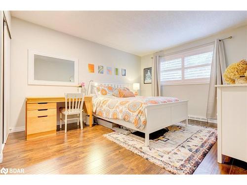 83 Inwood Crescent, Kitchener, ON - Indoor Photo Showing Bedroom