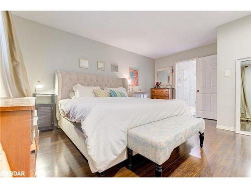 83 Inwood Crescent, Kitchener, ON - Indoor Photo Showing Bedroom