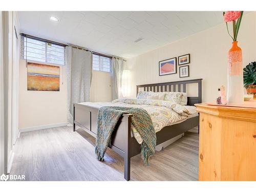 83 Inwood Crescent, Kitchener, ON - Indoor Photo Showing Bedroom