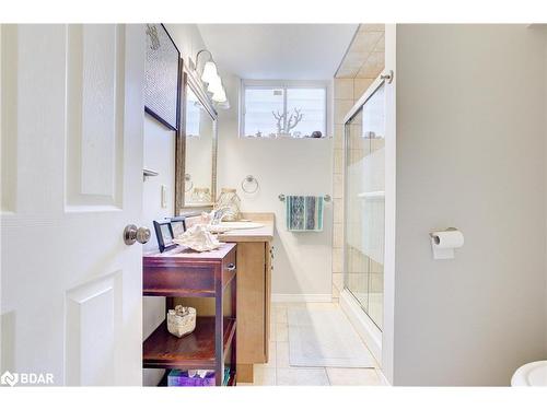 83 Inwood Crescent, Kitchener, ON - Indoor Photo Showing Bathroom