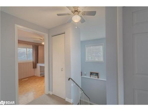 40 Joycelyn Drive, Mississauga, ON - Indoor Photo Showing Other Room
