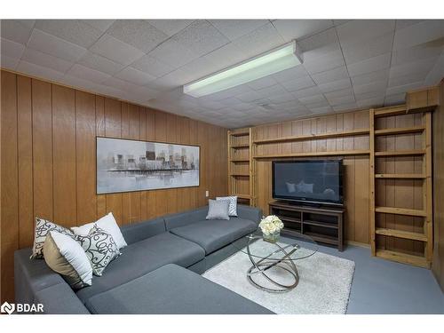 40 Joycelyn Drive, Mississauga, ON - Indoor Photo Showing Other Room