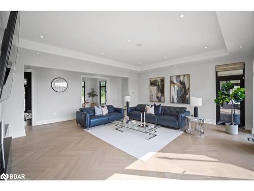 2 River Road, Brantford, ON - Indoor Photo Showing Living Room