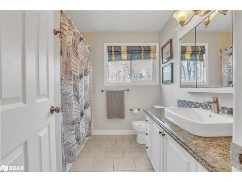 279 Sunnidale Road, Wasaga Beach, ON - Indoor Photo Showing Bathroom