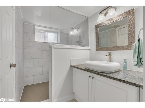 279 Sunnidale Road, Wasaga Beach, ON - Indoor Photo Showing Bathroom