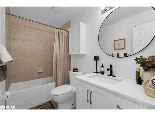 1431 Rankin Way, Innisfil, ON - Indoor Photo Showing Bathroom
