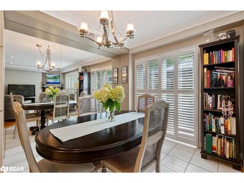 22-130 Robert Street, Milton, ON - Indoor Photo Showing Dining Room