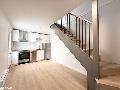 13-372 Darling Street, Brantford, ON - Indoor