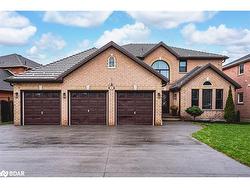 66 Raquel Street  Barrie, ON L4N 9S8