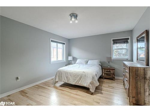 66 Raquel Street, Barrie, ON - Indoor Photo Showing Bedroom