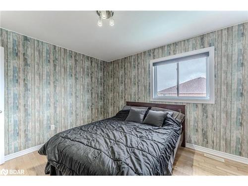 66 Raquel Street, Barrie, ON - Indoor Photo Showing Bedroom