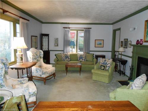 203 Grace Street, Port Dover, ON - Indoor Photo Showing Other Room