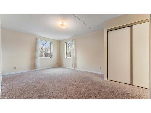 201-5 Mill Pond Court, Simcoe, ON - Indoor Photo Showing Other Room