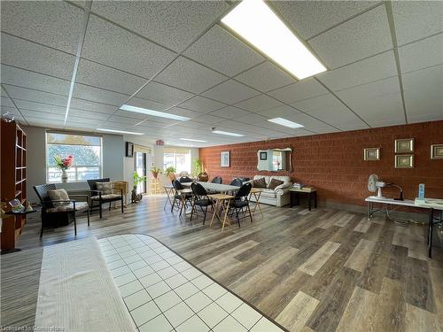 405-17 Mill Pond Court, Simcoe, ON - Indoor Photo Showing Other Room