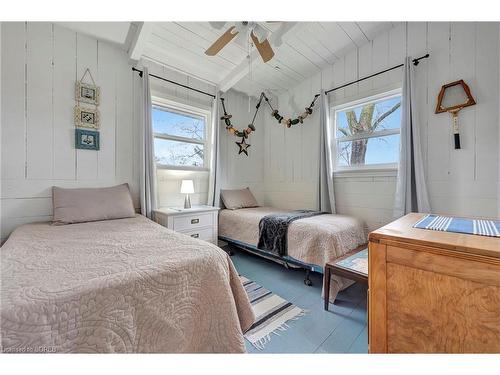 148 Woodstock Avenue, Long Point, ON - Indoor Photo Showing Bedroom