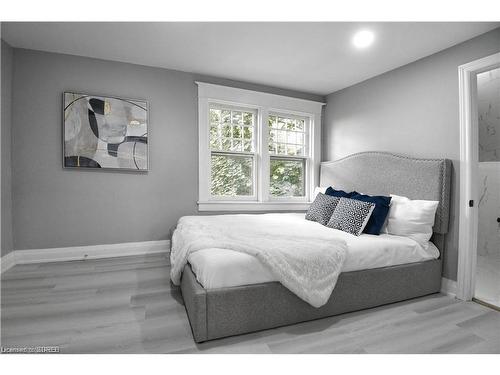 378 Norfolk Street N, Simcoe, ON - Indoor Photo Showing Bedroom