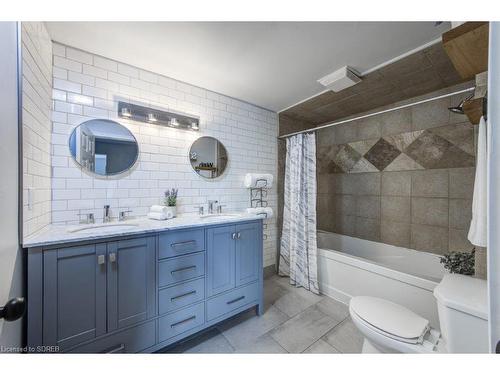 406 Nelson Street W, Port Dover, ON - Indoor Photo Showing Bathroom