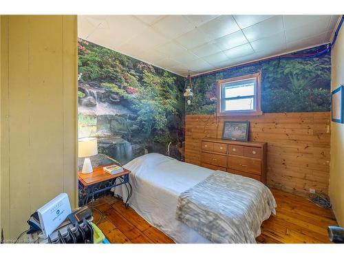 538 South Coast Drive, Nanticoke, ON - Indoor Photo Showing Bedroom