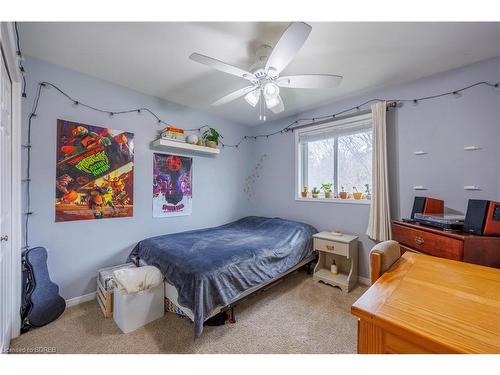 22 Lorraine Avenue, Tillsonburg, ON - Indoor Photo Showing Bedroom