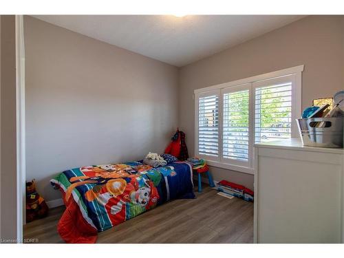 4 Brookfield Lane, Simcoe, ON - Indoor Photo Showing Bedroom