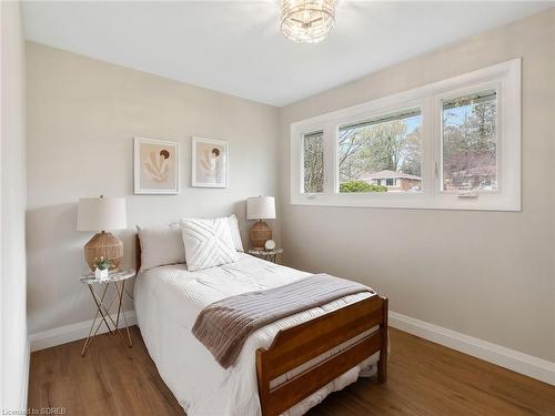 30 Cherry Street, Simcoe, ON - Indoor Photo Showing Bedroom