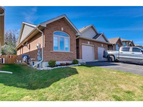 44 Millcroft Drive, Simcoe, ON - Outdoor