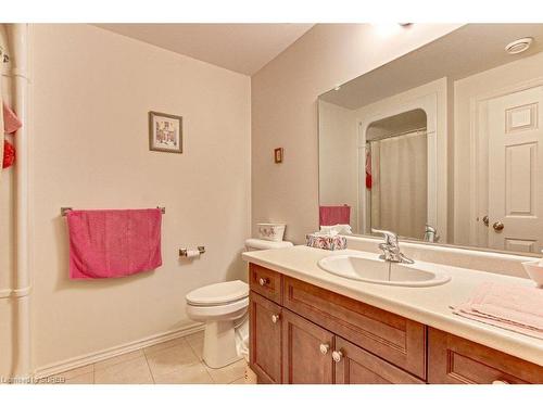 44 Millcroft Drive, Simcoe, ON - Indoor Photo Showing Bathroom