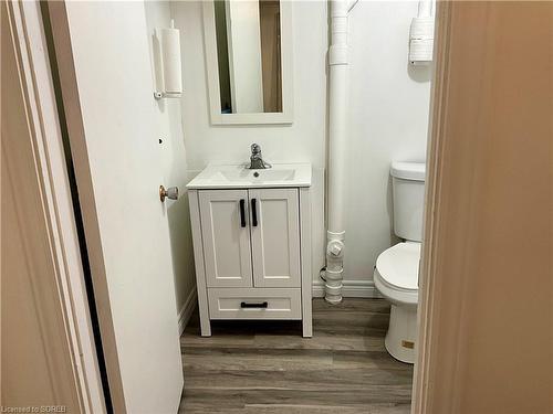 5 Woodland Crescent, Tillsonburg, ON - Indoor Photo Showing Bathroom