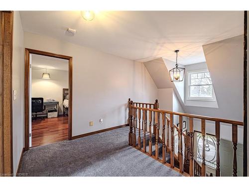 27 Carman Street, Norwich, ON - Indoor Photo Showing Other Room