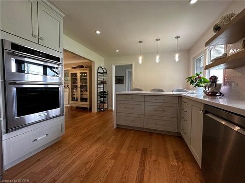 30 Sunninghill Drive, Port Dover, ON - Indoor Photo Showing Kitchen