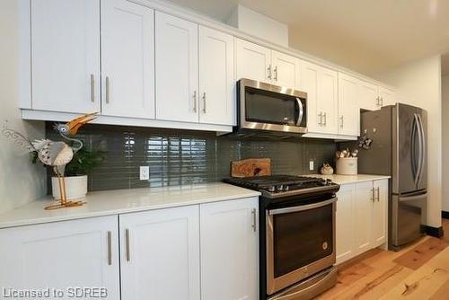 416 Ph-38 Harbour Street, Port Dover, ON - Indoor Photo Showing Kitchen