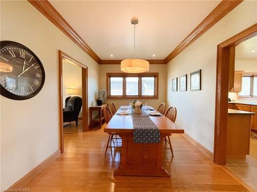 10 Carolinian Court, Simcoe, ON - Indoor Photo Showing Dining Room