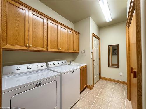 10 Carolinian Court, Simcoe, ON - Indoor Photo Showing Laundry Room