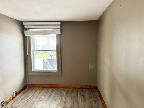 23 Wolven Street, Port Rowan, ON - Indoor Photo Showing Other Room