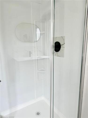 23 Wolven Street, Port Rowan, ON - Indoor Photo Showing Bathroom