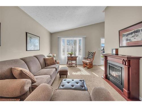 31 Leslie Avenue, Port Dover, ON - Indoor Photo Showing Living Room With Fireplace