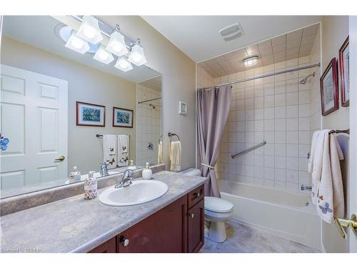 32 Upper Canada Drive, Port Rowan, ON - Indoor Photo Showing Bathroom
