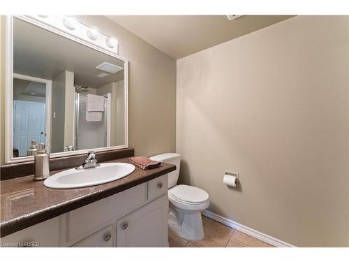 1174 Charlotteville 2 Road, Vittoria, ON - Indoor Photo Showing Bathroom