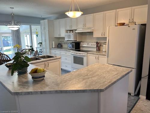 5 Long Point Boulevard, Port Rowan, ON - Indoor Photo Showing Kitchen With Double Sink