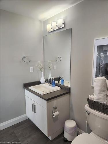 207-12 Erie Boulevard, Port Rowan, ON - Indoor Photo Showing Bathroom