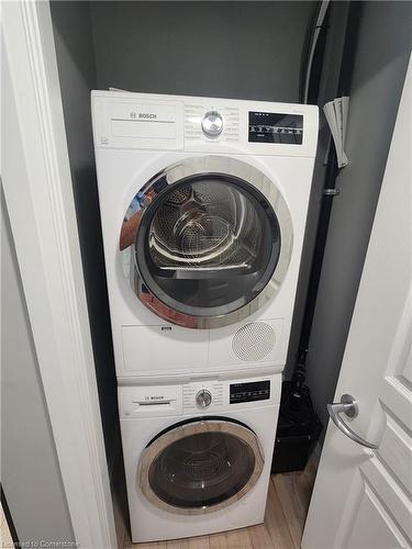 207-12 Erie Boulevard, Port Rowan, ON - Indoor Photo Showing Laundry Room