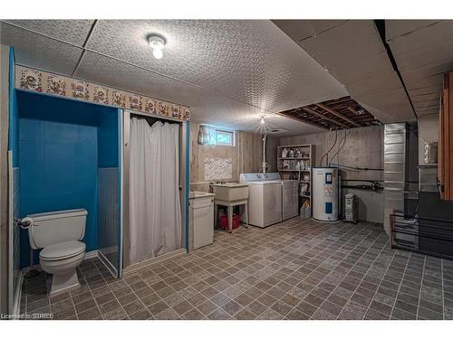 24 Donly Drive N, Simcoe, ON - Indoor Photo Showing Bathroom