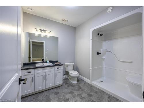 120 Newport Lane, Port Dover, ON - Indoor Photo Showing Bathroom