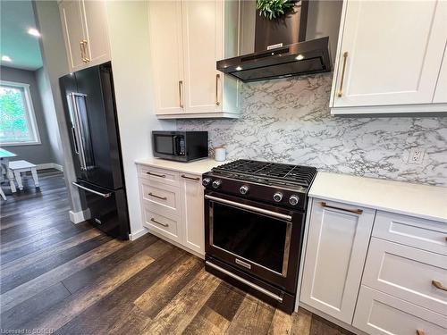 1577 Concession 6 Townsend Road, Waterford, ON - Indoor Photo Showing Kitchen