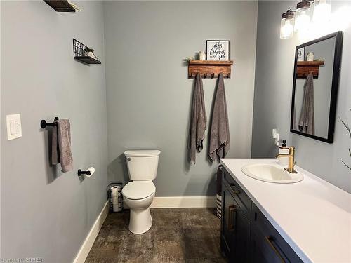 1577 Concession 6 Townsend Road, Waterford, ON - Indoor Photo Showing Bathroom