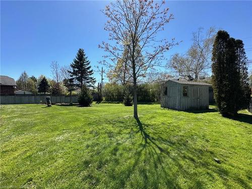 18 Coastal Court, Port Dover, ON - Outdoor With Backyard
