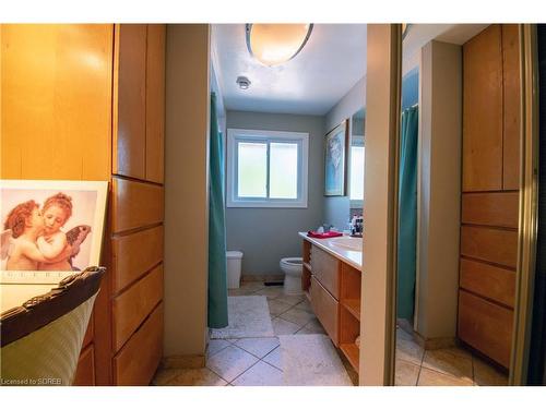 3 Andover Avenue, Tillsonburg, ON - Indoor Photo Showing Bathroom